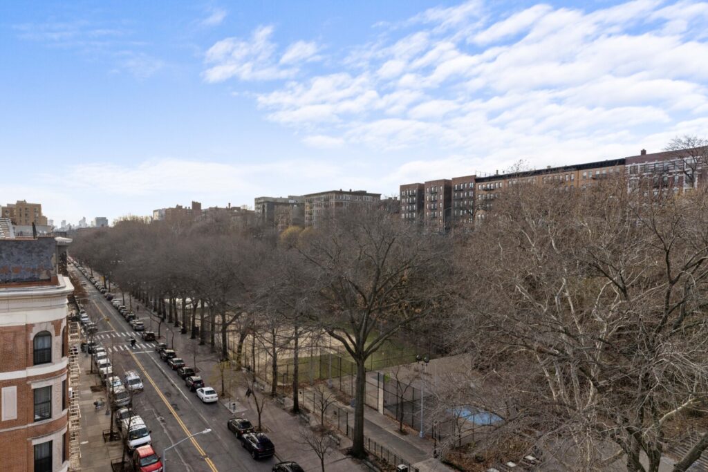 214 BRADHURST HDFC HARLEM