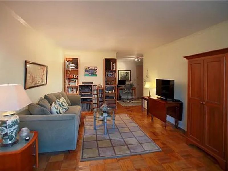 360 West 22nd