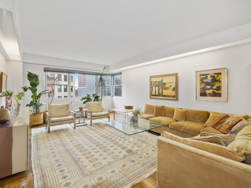 70 East 10th St #7C-4