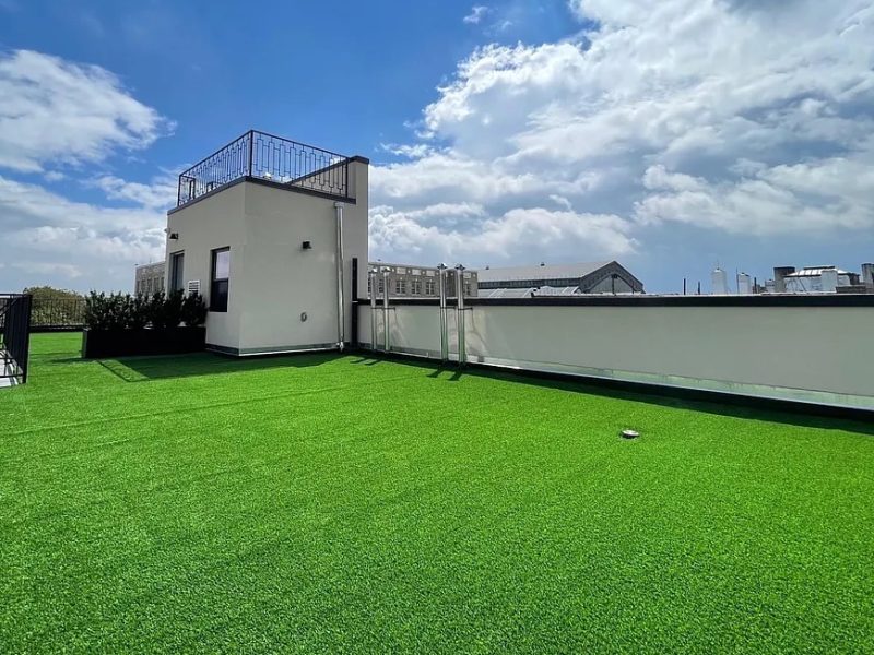 Roof deck